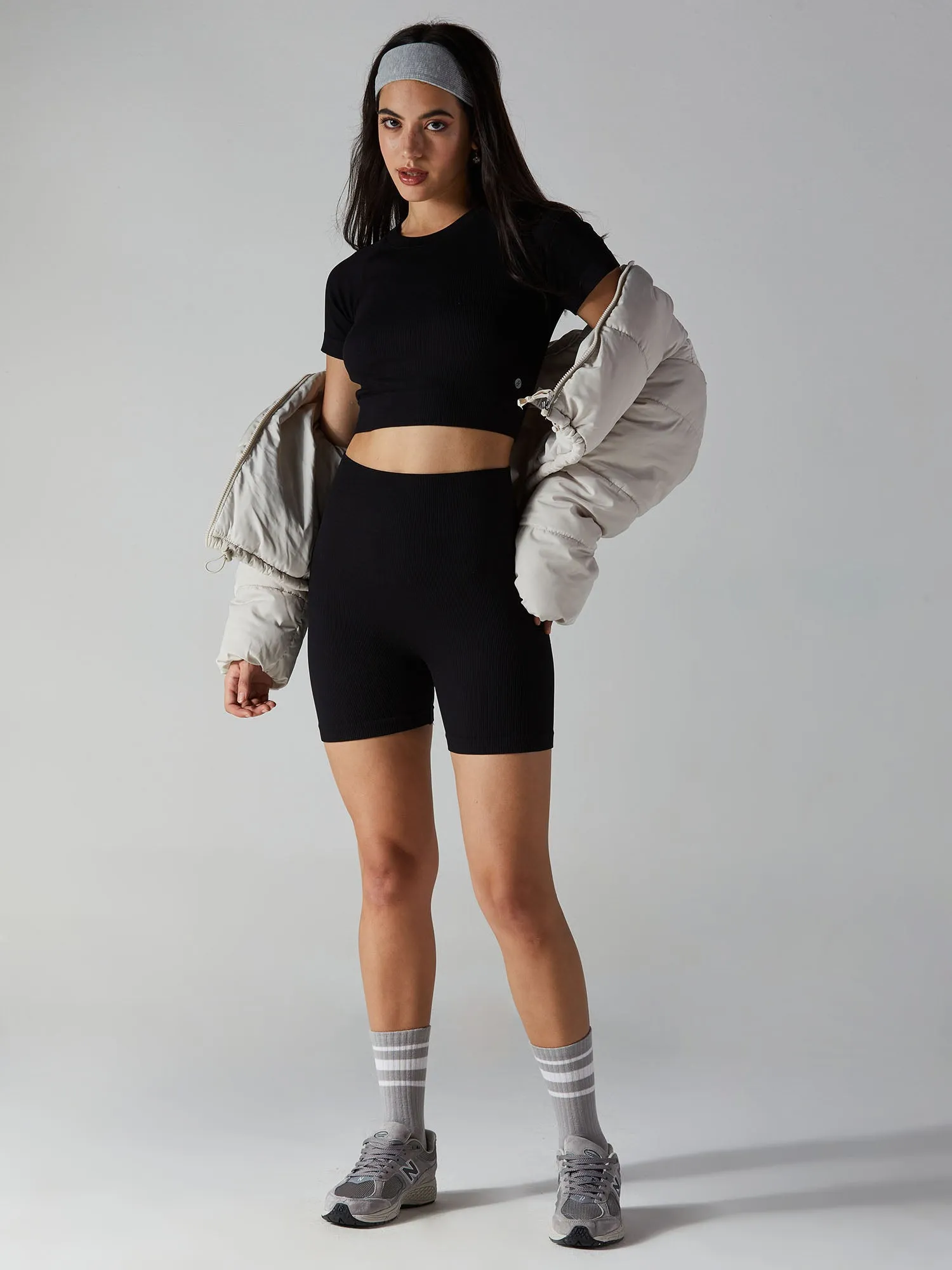 Black Pulse Cropped T-shirt