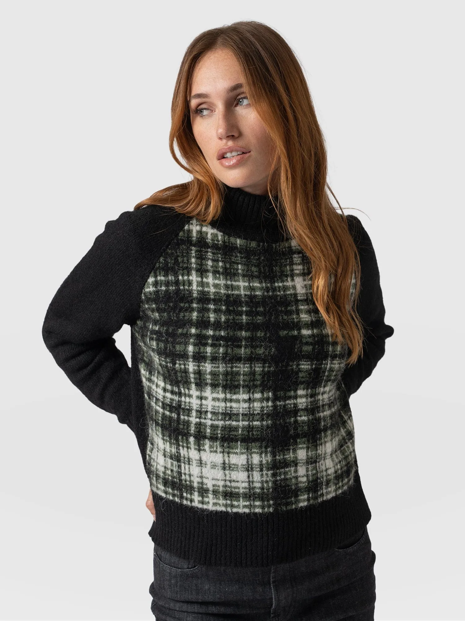 Gwen Raglan Sweater - Olive Check