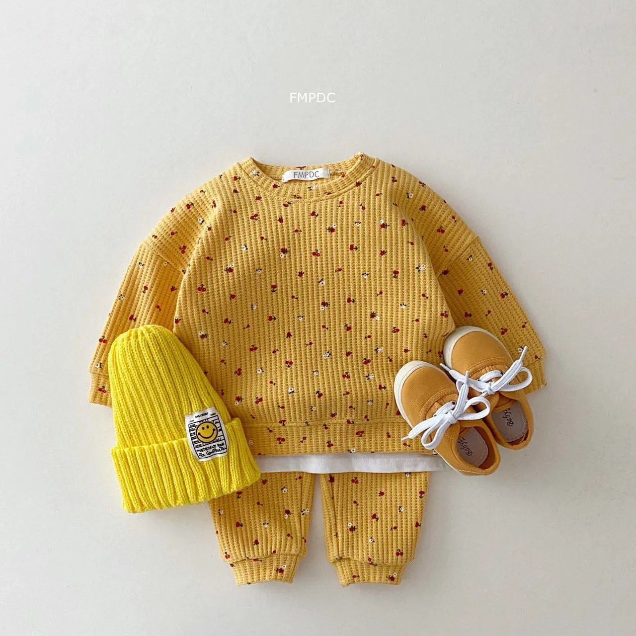 Sweet berry Toddler Clothes Set